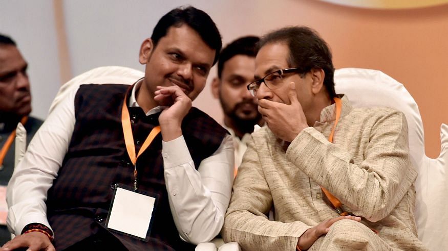 (Left) Maharashtra CM Devendra Fadnavis &amp; (right) Shiv Sena President Uddhav Thackeray.&nbsp;