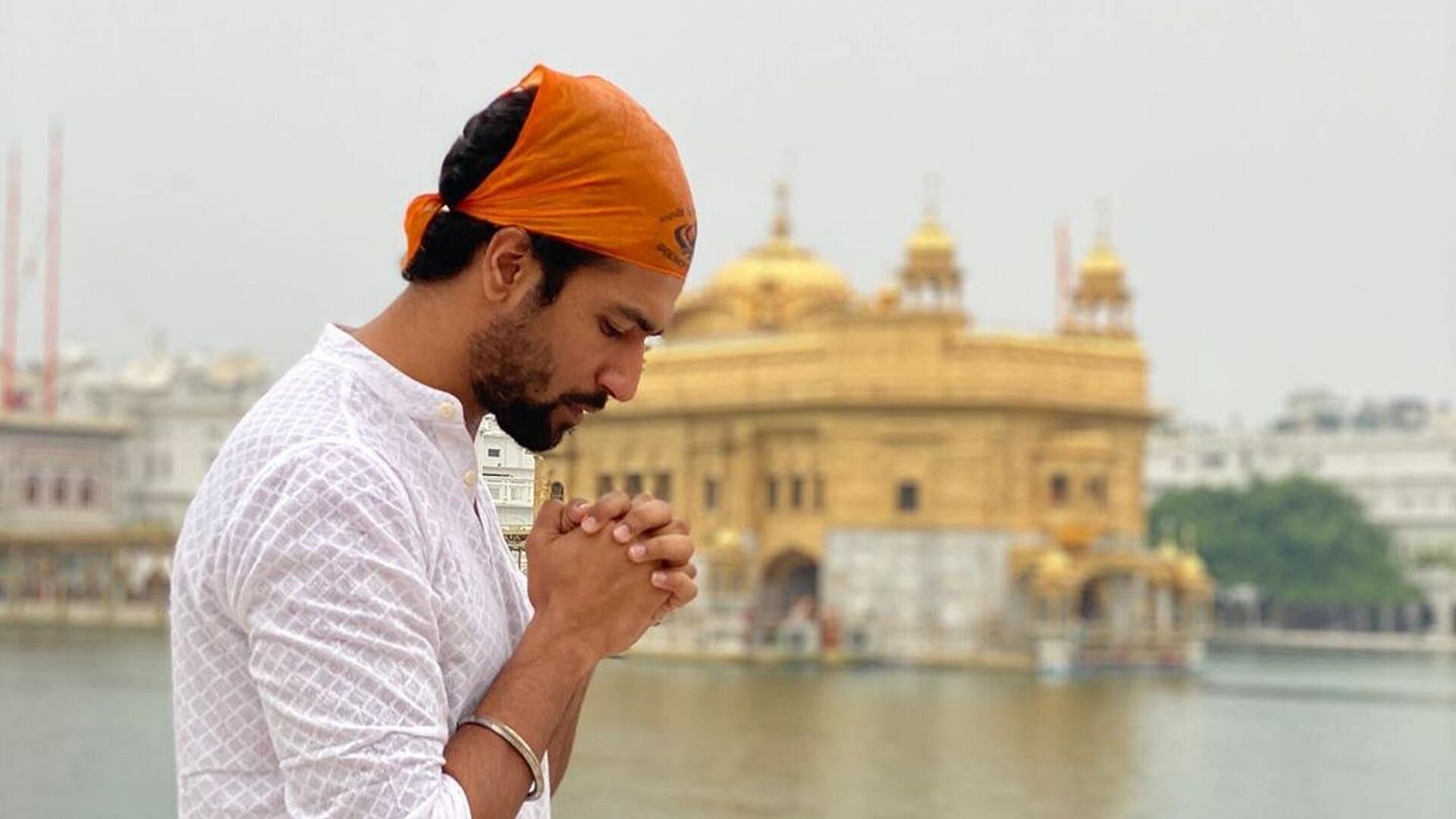 Vicky Kaushal seeks blessings at the Golden Temple in Amritsar.
