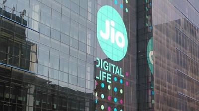 Reliance Jio’s ‘Welcome’ offer will soon be replaced with the ‘Happy New Year’ offer. 