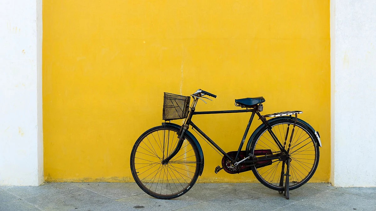 This Diwali, Ditch the Mithais and Gift Someone Better Health