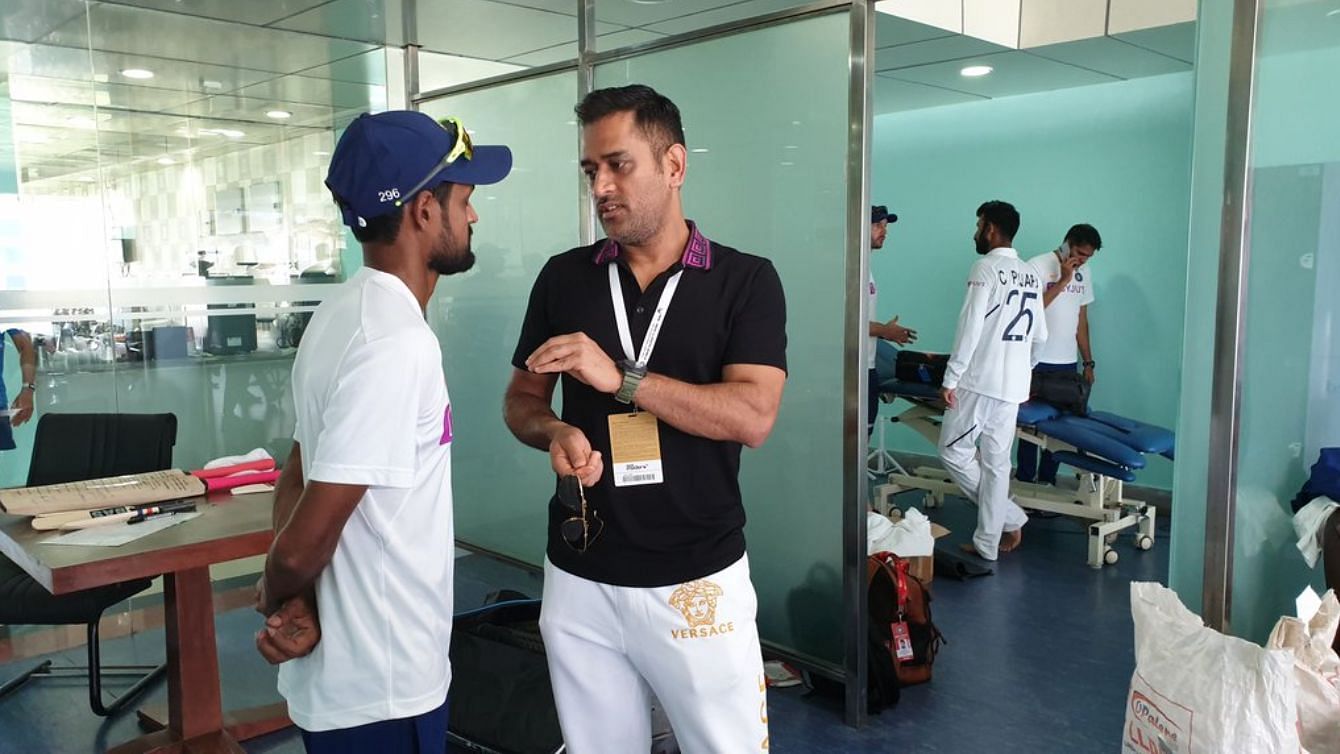 MS Dhoni speaks to Shahbaz Nadeem after India complete a 3-0 series whitewash of South Africa.