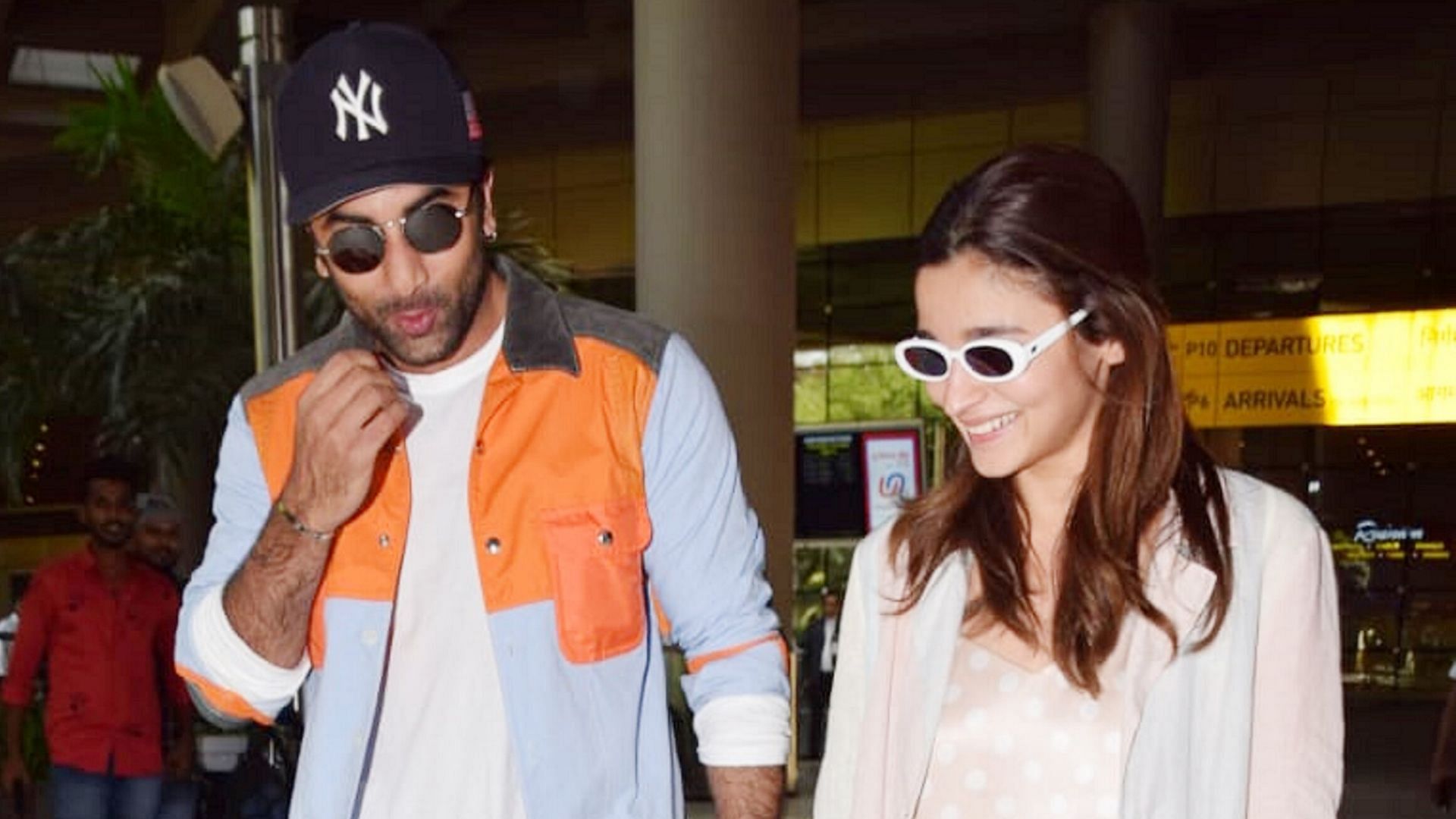 Ranbir Kapoor and Alia Bhatt at Mumbai airport.