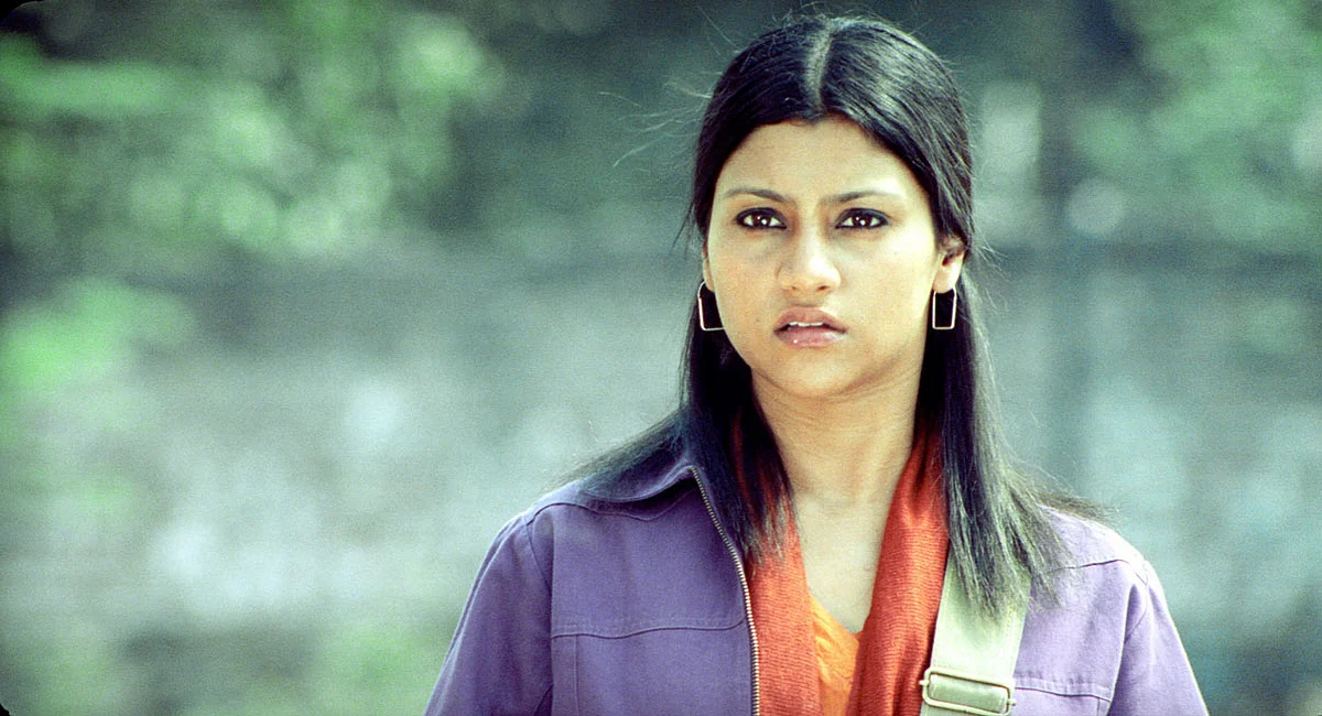 Konkona Sen in a still from <i>Amu</i>