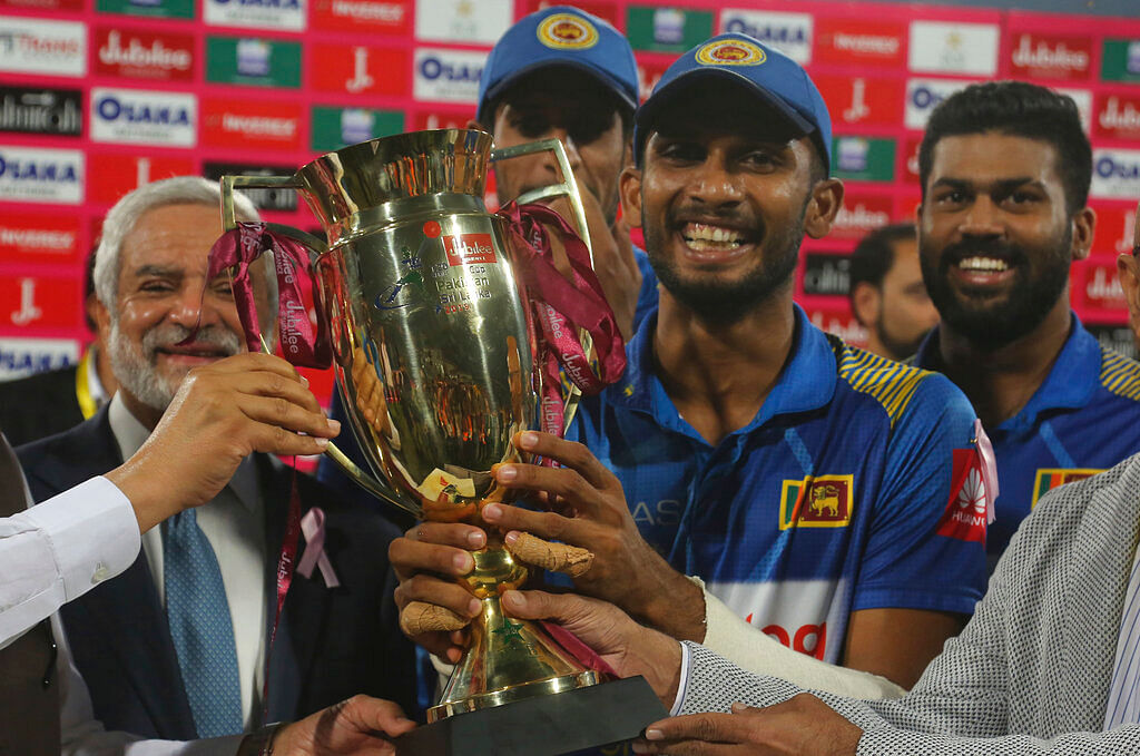 A second-string Sri Lanka team whitewashed Pakistan 3-0 by registering 13-run victory in the third T20I.