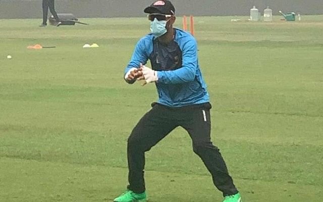 Bangladesh batsman Liton Das was seen wearing a mask during their first practice session.