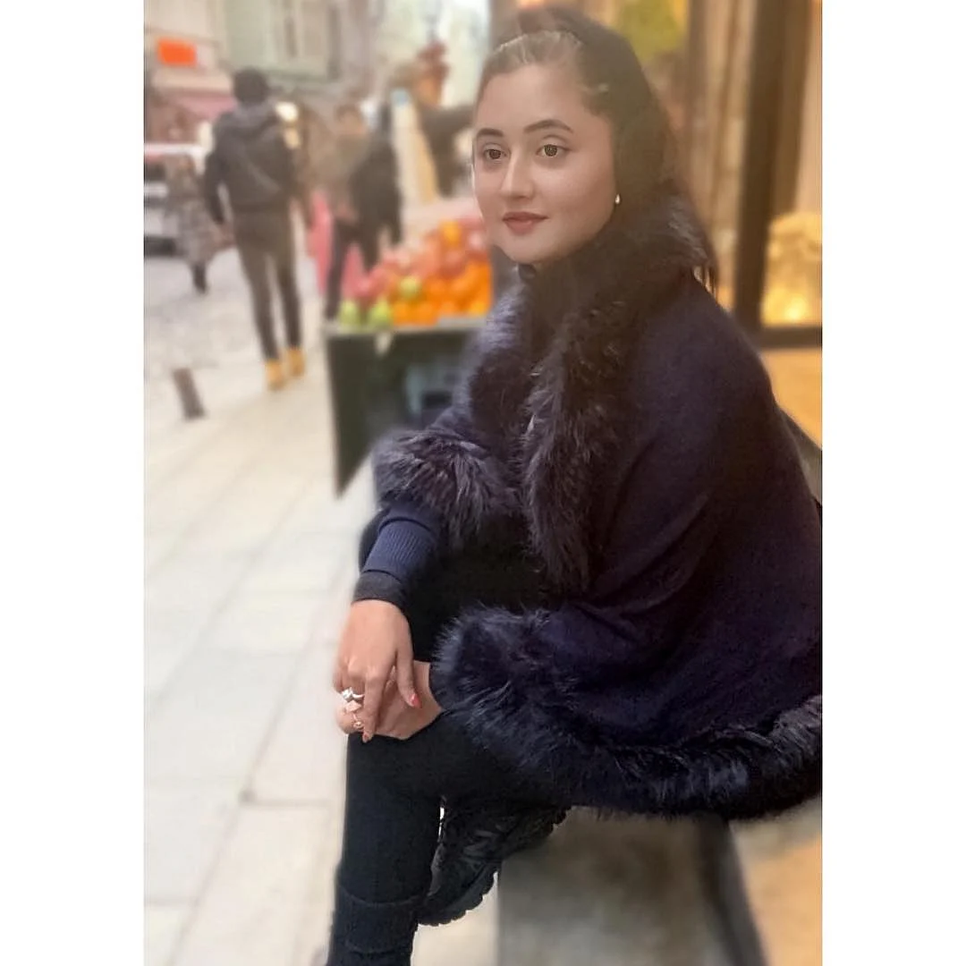 Rashami Desai gained popularity with the TV show <i>Uttaran</i>.