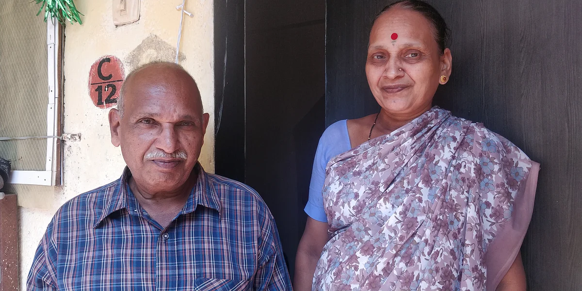 Gundu and Chhaya Redekar.