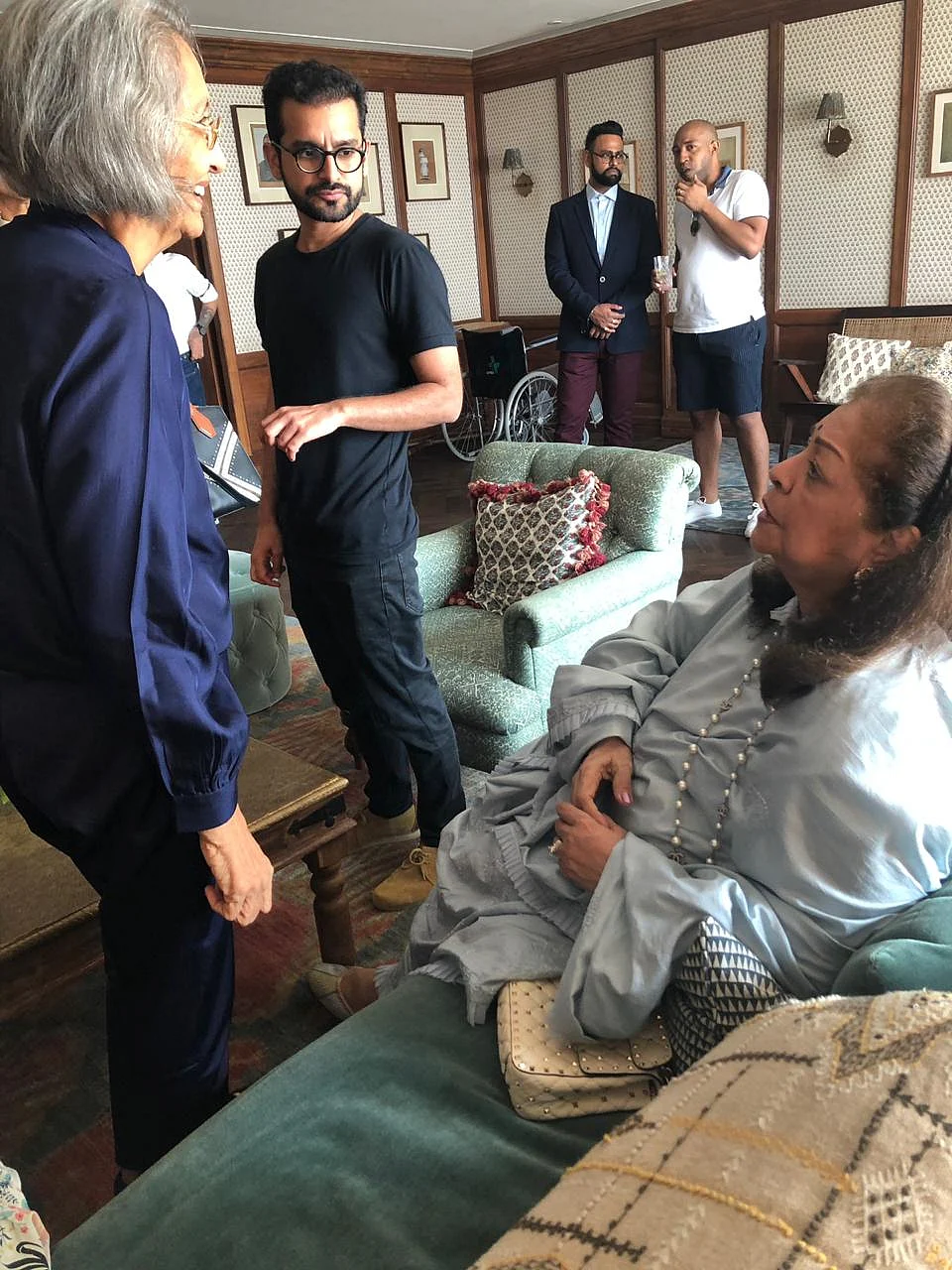 Shakun Batra and Hiroo Johar with Ma Anand Sheela. 