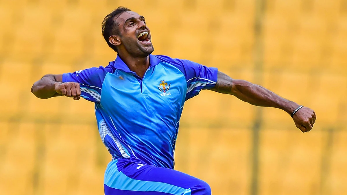 Mithun returned with his first ever five-wicket haul in List A games, which included a hat-trick in the final over of the innings.