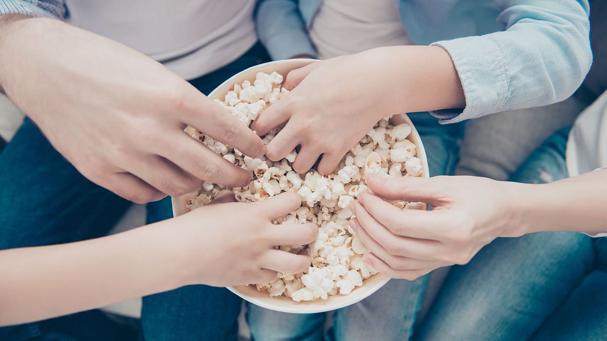 Going to the Movies? You Can Have Fun and Still Stick to Your Diet