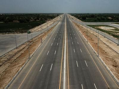Multan (Pakistan), Aug. 5, 2019 (Xinhua) -- Arial photo taken on Aug. 5, 2019 shows the view of Sukkur-Multan Motorway in central Pakistan