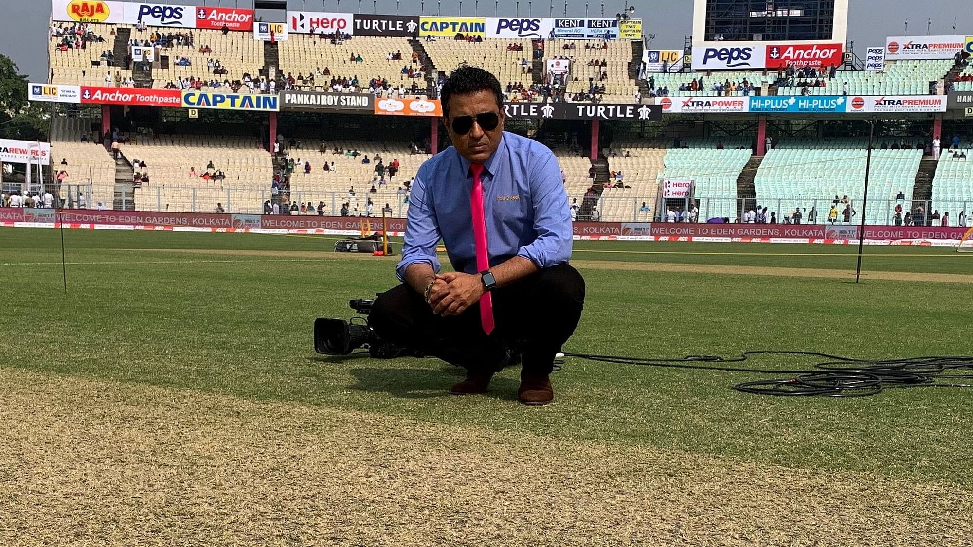 Sanjay Manjrekar is being criticised of being disrespectful towards Harsha Bhogle during commentary.