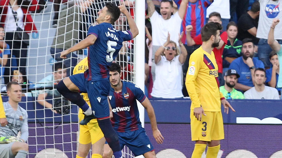 Levante scored three times in seven minutes after half-time exposing Barcelona’s inability to regroup during a spell of intense pressure.