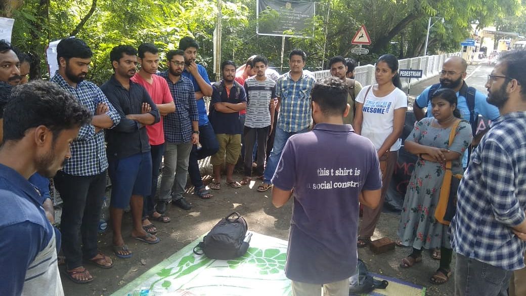Students of IIT Madras, demanding justice for Fathima Latheef, called off their hunger strike on its second day.&nbsp;
