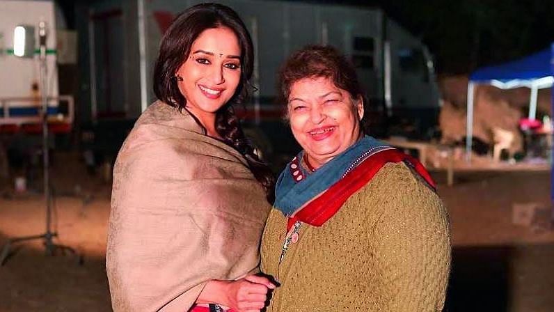 Madhuri Dixit Nene with Saroj Khan