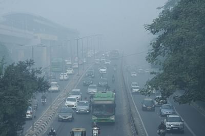 New Delhi: Smog engulfs the national capital as the air quality worsens, on Nov 15, 2019. The air pollution emergency in Delhi has aggravated with the air quality index (AQI) spiking sharply to 528 on Friday morning.The AQI on Thursday was much lower at 470 in the