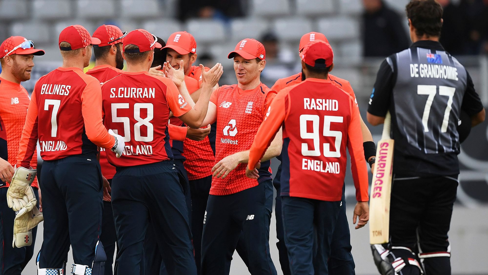 England beat New Zealand in a thrilling Super Over finish to their rain-reduced Twenty20 cricket international Sunday.