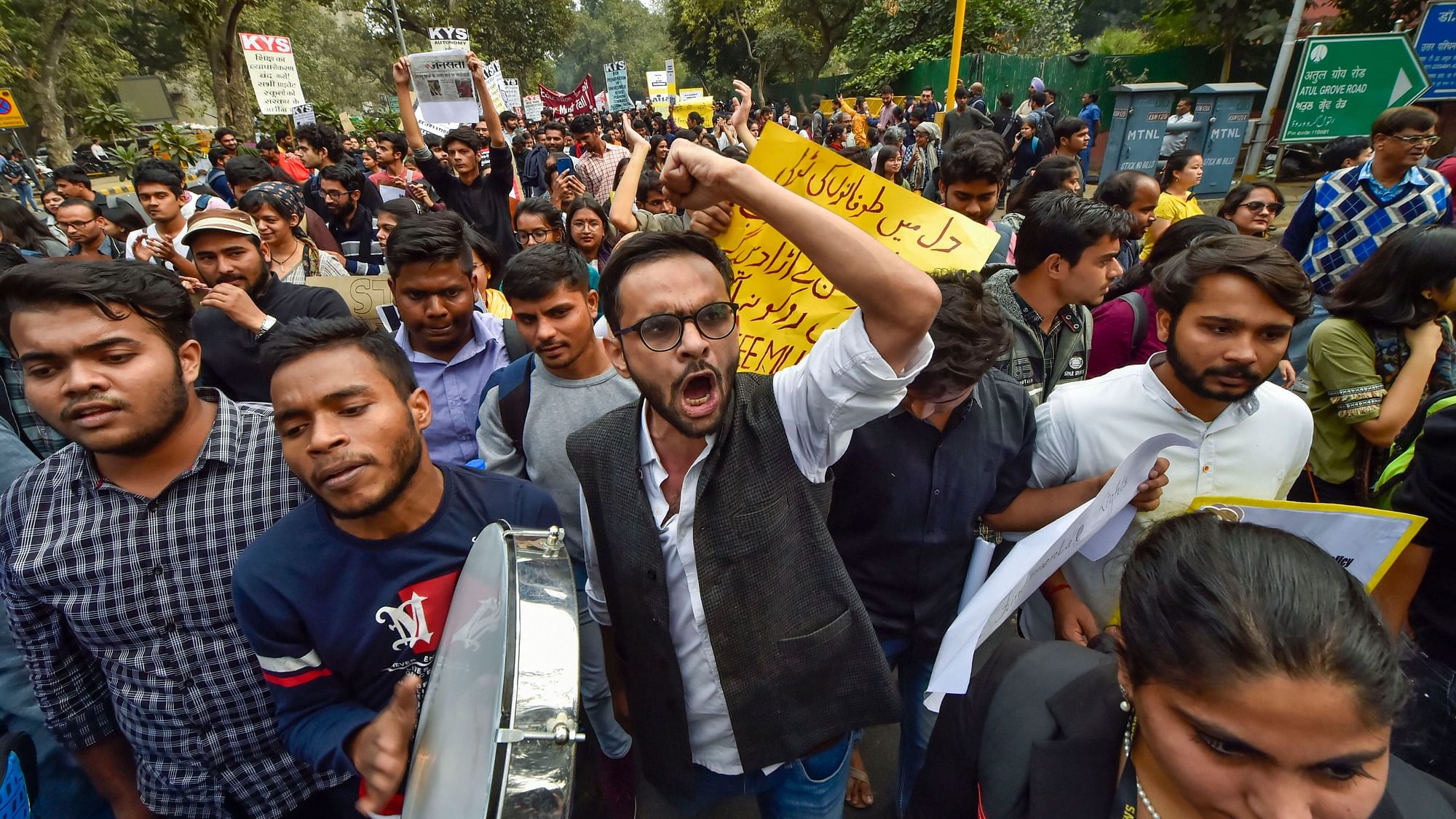 Activist and former JNU student Umar Khalid with protesters.&nbsp;