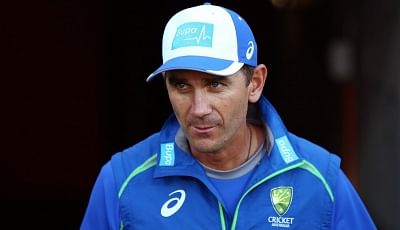 Langer Uncertain of David Warner’s Fitness for Adelaide Test