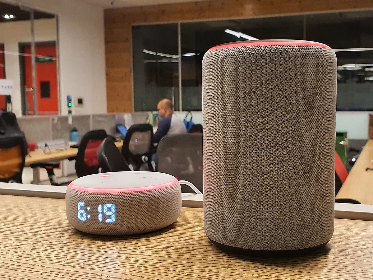 The new Echo sports the same design as the 2nd gen device.