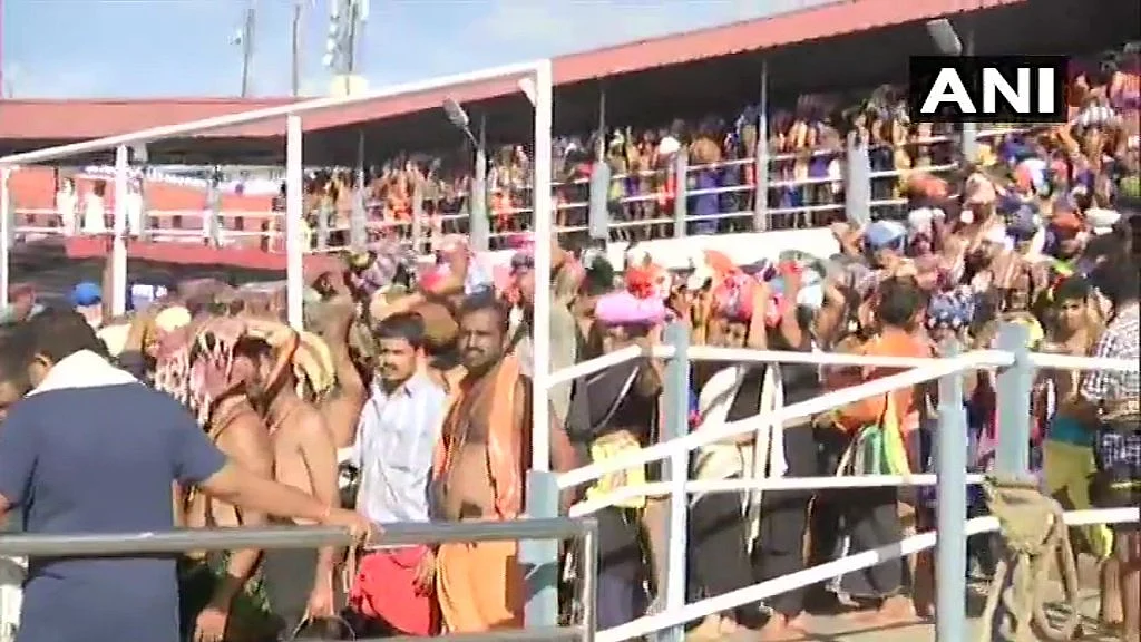 Sabarimala: SC Asks Kerala Govt to Pass New Law by Jan 2020