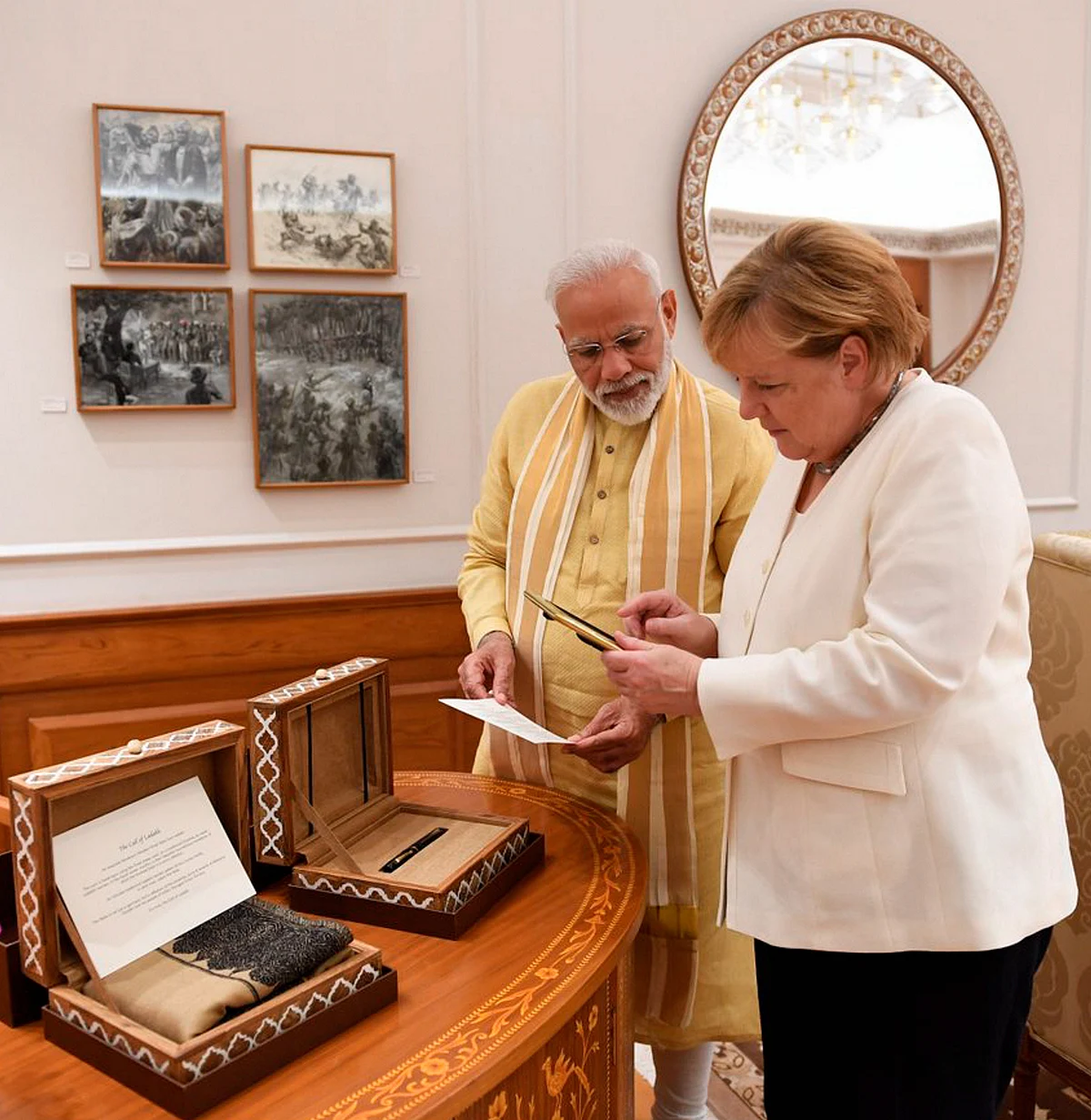 QBullet: WhatsApp Says it Alerted Govt on Breach; Merkel on J&K