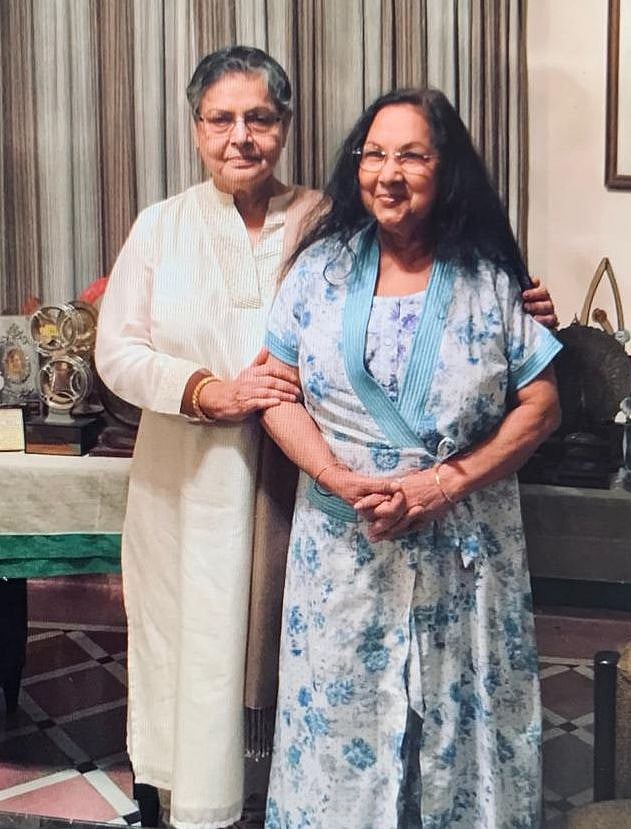 When Raakhee Gulzar Met Bengal S Screen Goddess Sandhya Roy Out Tears Wouldn T Stop Know sandhya roy's age, family background, political life, educational qualification, biography, achievements, assets sandhya roy is an indian actress and politician. screen goddess sandhya roy