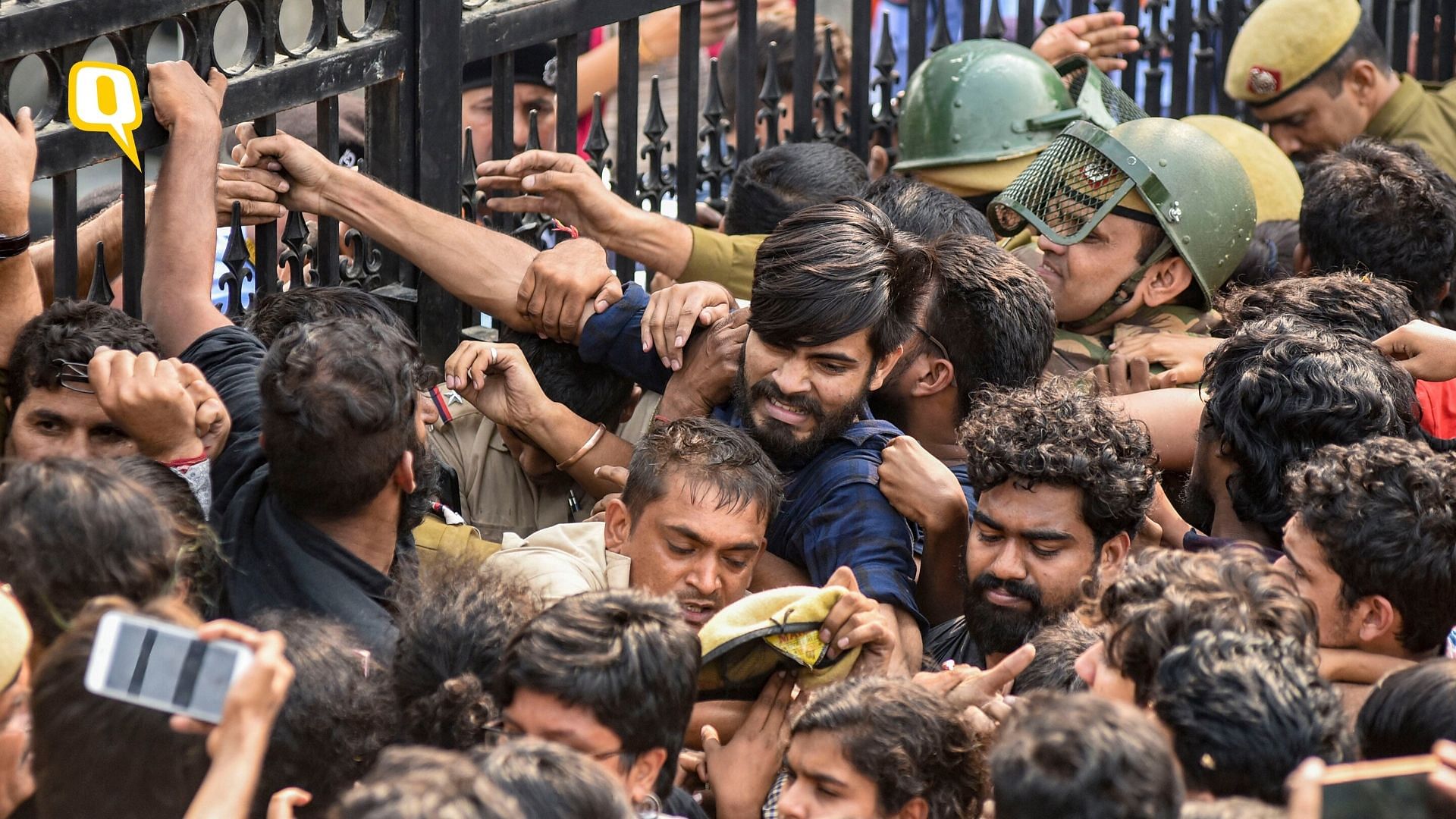 Clashes broke out between JNU students and Police as their protest over hostel fee hike escalated. 