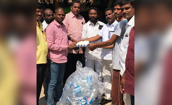 The Kamareddy District Collector launched the ‘sensitise-incentivise’ campaign to reduce single-use plastic. 