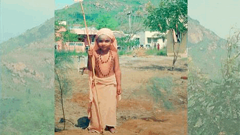 This picture of Nithyananda Paramashivam as a three-year-old has been posted on the website as the time when he was identified as an incarnation.