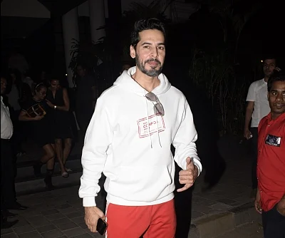 Peta Awards Dino Morea Ketan Kadam For E Carriage Initiative