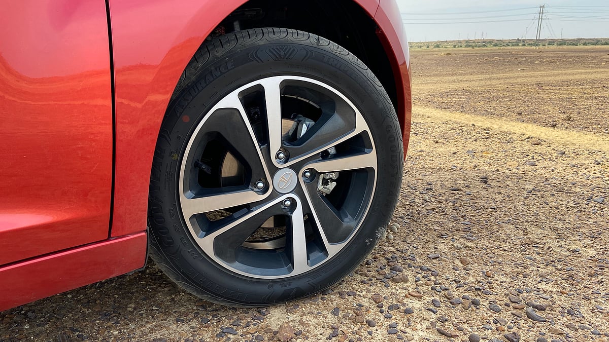 Tata Altroz First Drive Review Can This Hatchback Unsettle Maruti