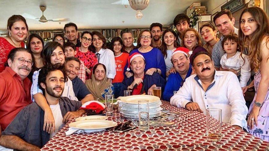 Four generations of the Kapoor family celebrate Christmas at Kareena’s home.
