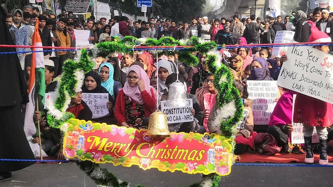 Christmas celebrations at Jamia protests.