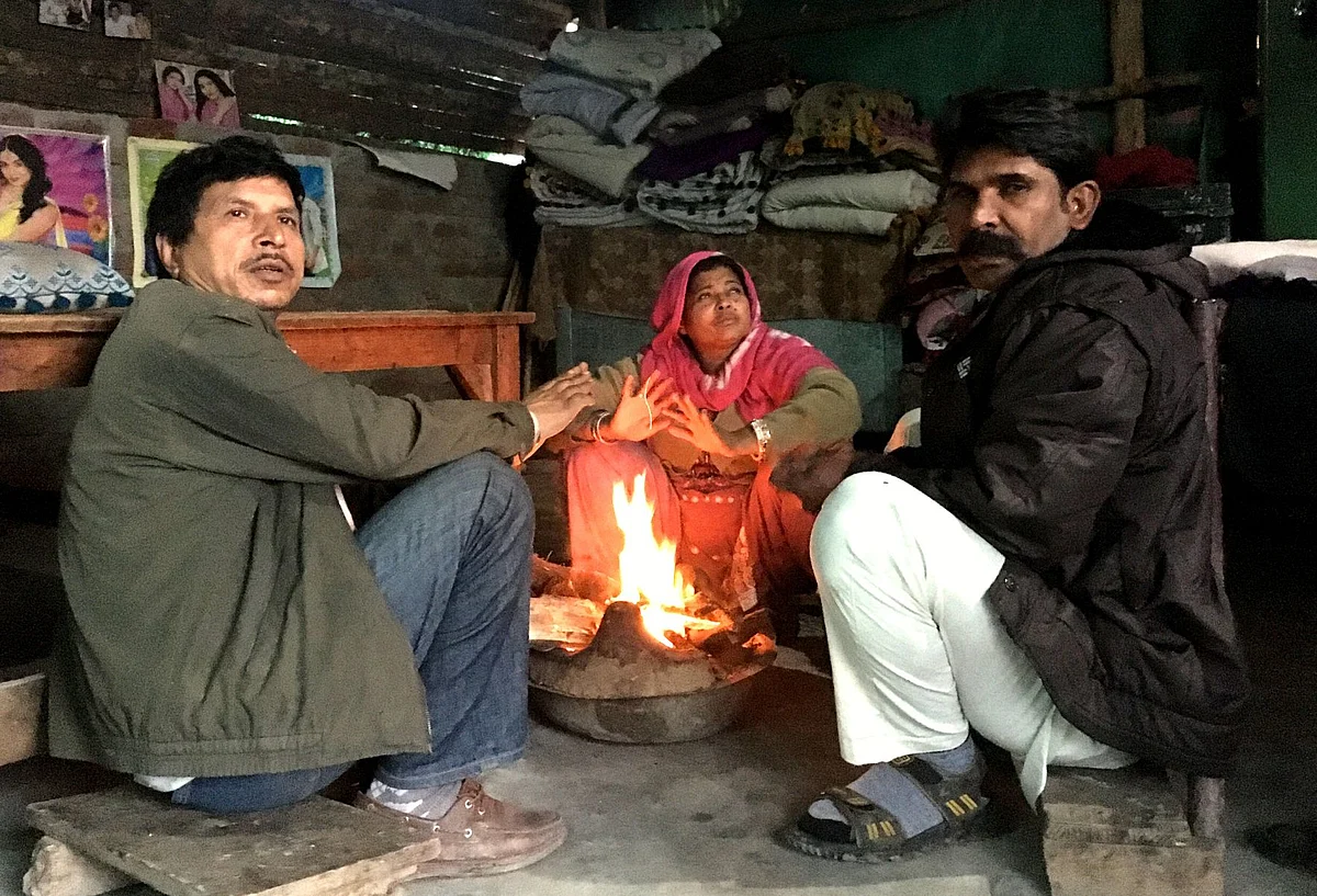 Without electricity and other facilities, most refugees live in appalling conditions.