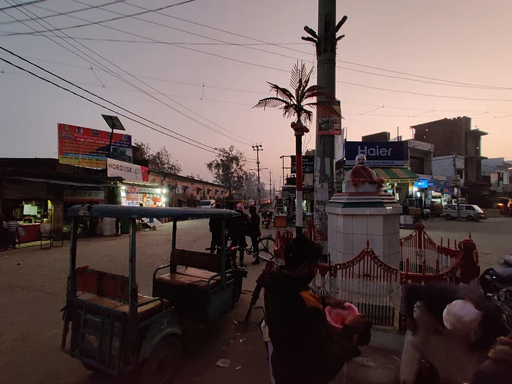 Three minors, describe in detail, the over 48 hours they spent in police detention in Nagina, Bijnor.