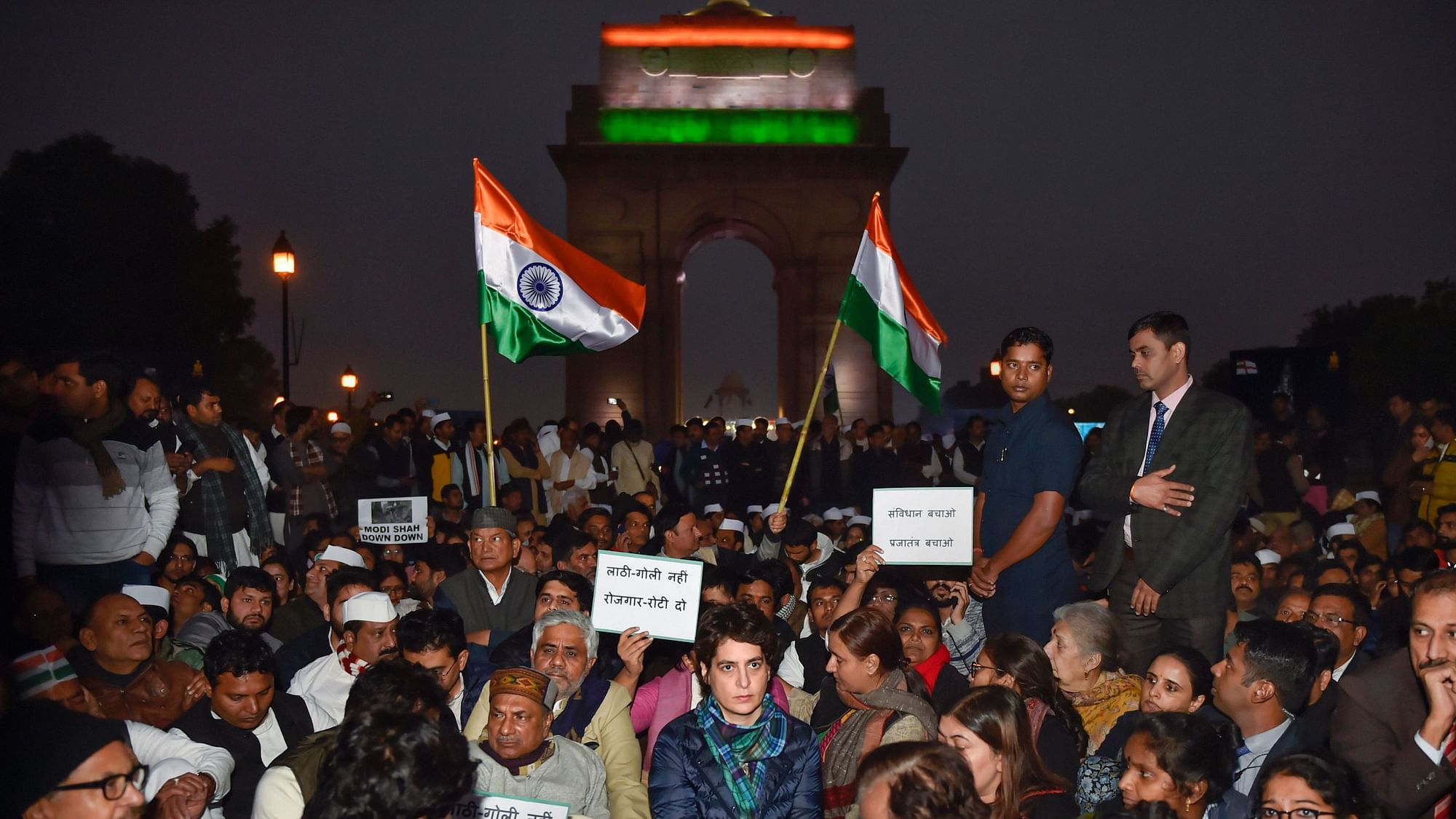 The protesters raised slogans against Delhi Police and “dictatorial” attitude of the government.
