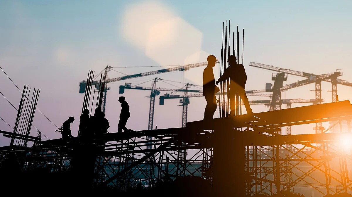 Ban on construction activities in Delhi-NCR, partially lifted.