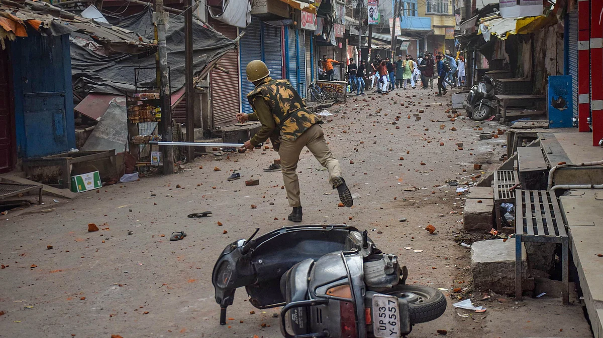 QBullet: Shah Attacks ‘Tukde Tukde Gang’; Army Chief Stirs Row