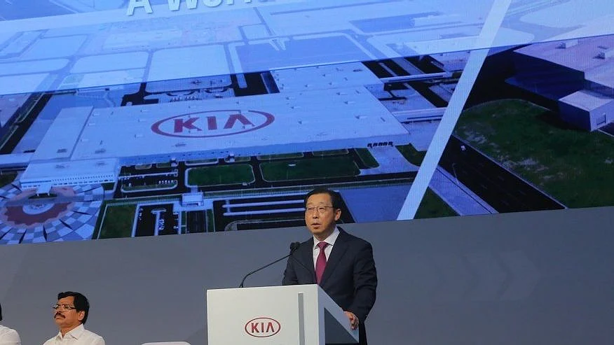 KIA motors President and CEO Mr Han Woo-Park.
