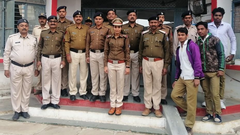 Sub-inspector Madhavi Agnihotri (centre) with her team.