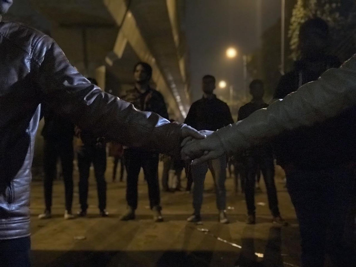 Here’s how layers of human chains helped Jamia protests remain peaceful of Monday.