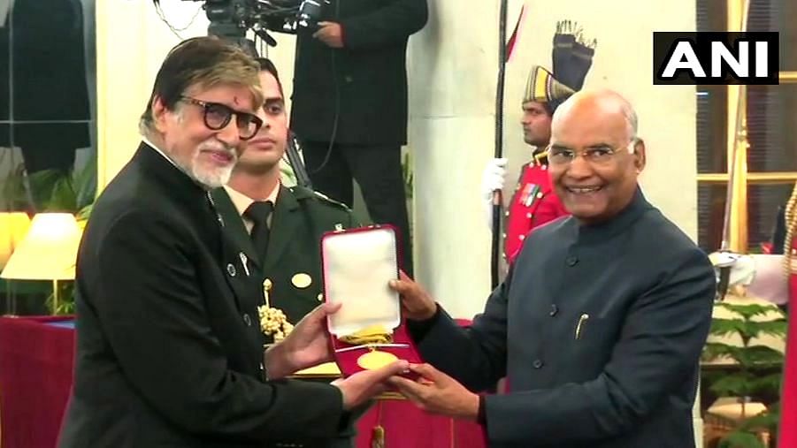 Amitabh Bachchan receives the prestigious Dadasaheb Phalke Award from President Ram Nath Kovind.