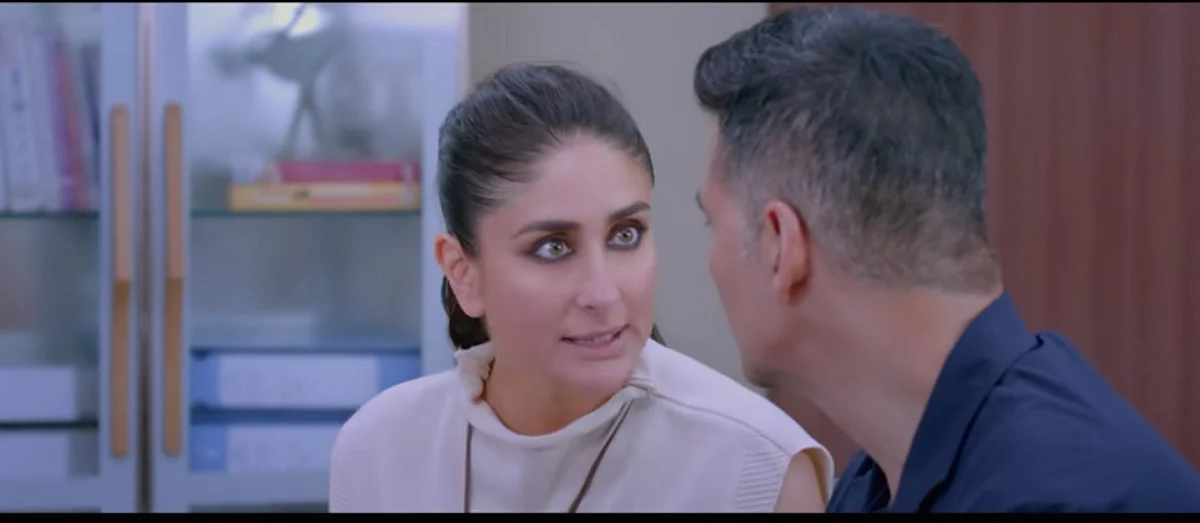 Kareena Kapoor in a still from <i>Good Newwz</i>.