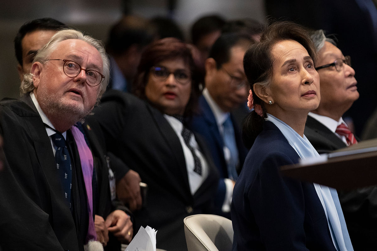 In a measured tone, Suu Kyi calmly refuted allegations that the army had killed civilians and raped women.