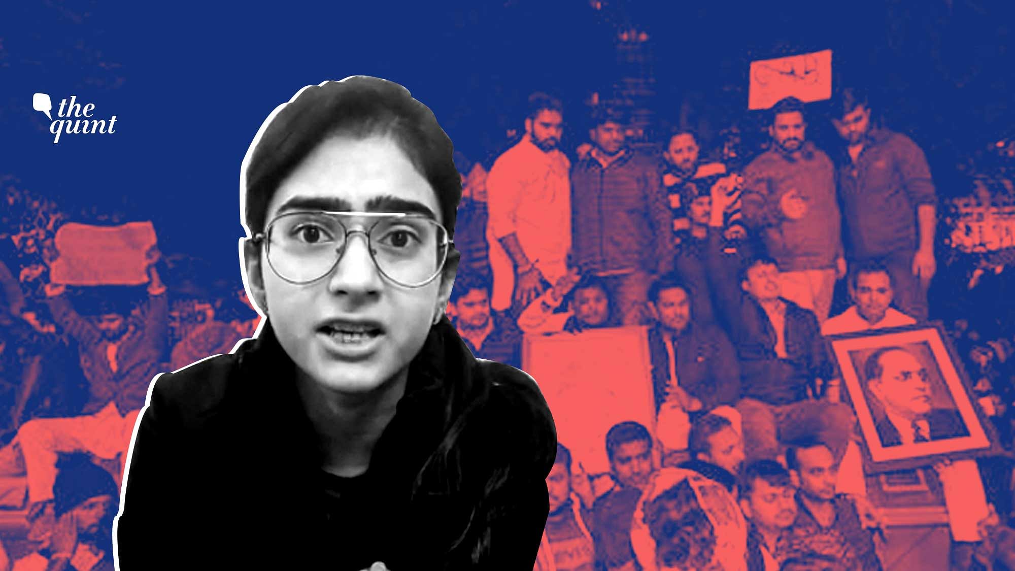 A Law student from Jamia University tells The Quint about her plight while she was stuck inside the Jamia University on 15 December and how the Delhi Police mistreated and brutally thrashed the students.&nbsp;