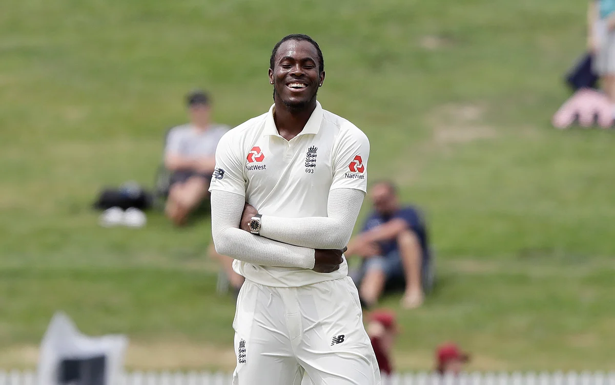 England’s Jofra Archer reacts after teammate Joe Denly dropped a catch to dismiss New Zealand’s Kane Williamson.