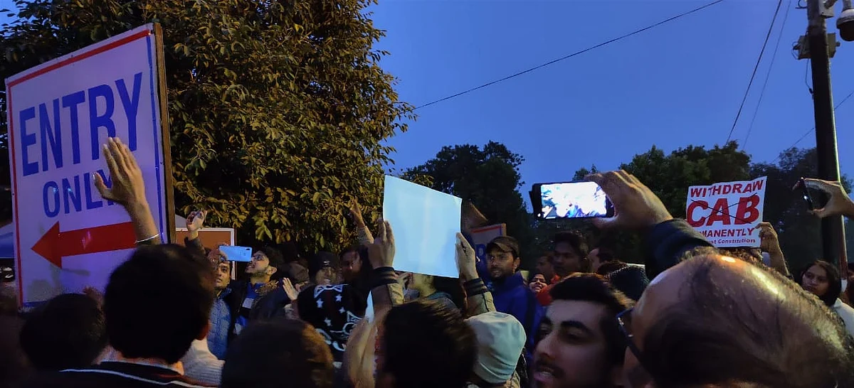 People protesting against the Citizenship Amendment Act at India Gate. 