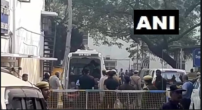 7 UP Policemen Suspended Following Unnao Rape Victim’s Death