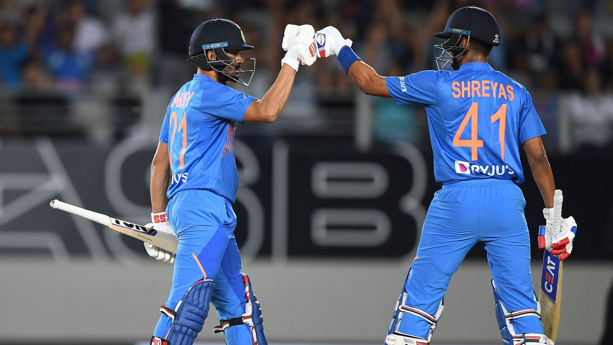 LIVE Cricket Score: Live updates from the T20I series-opener between New Zealand and India.
